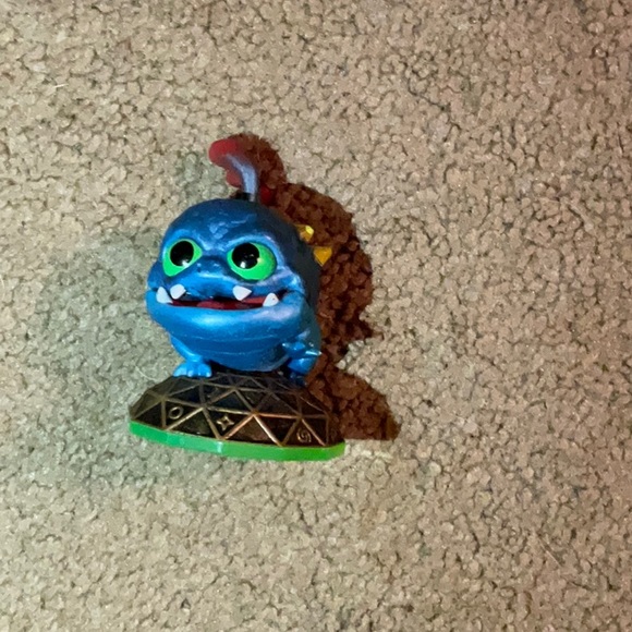 Toy - Picture 2 of 5